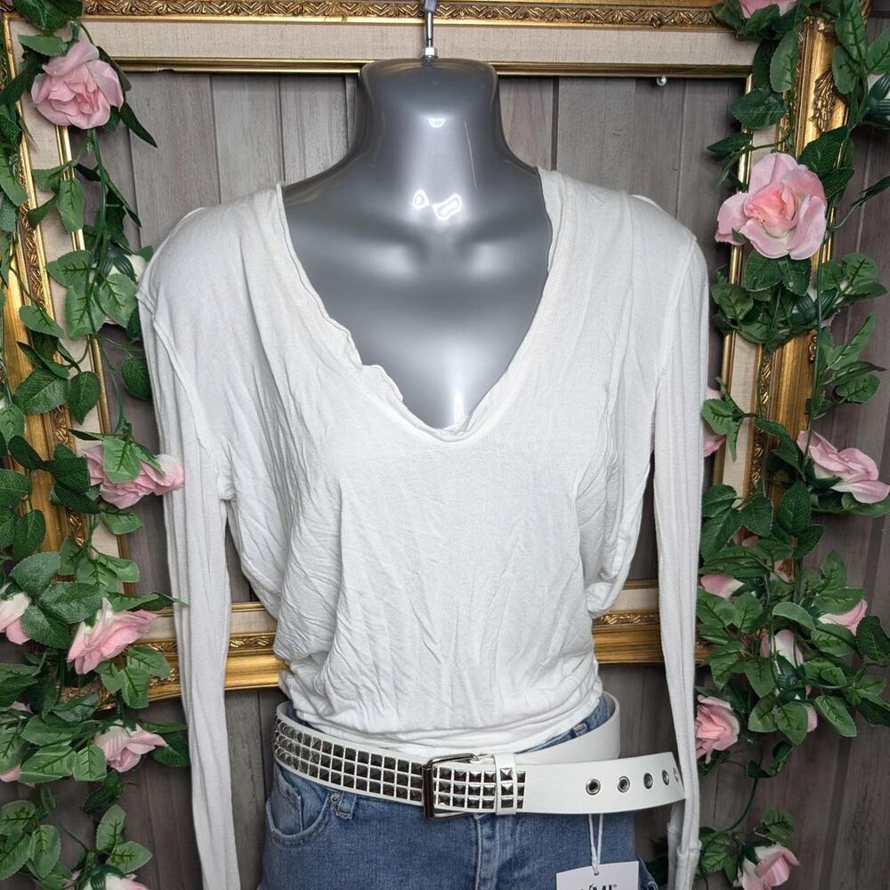 White slouchy long sleeve top